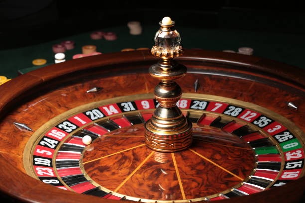 jkt168 slot dashboard showing live football matches and casino games